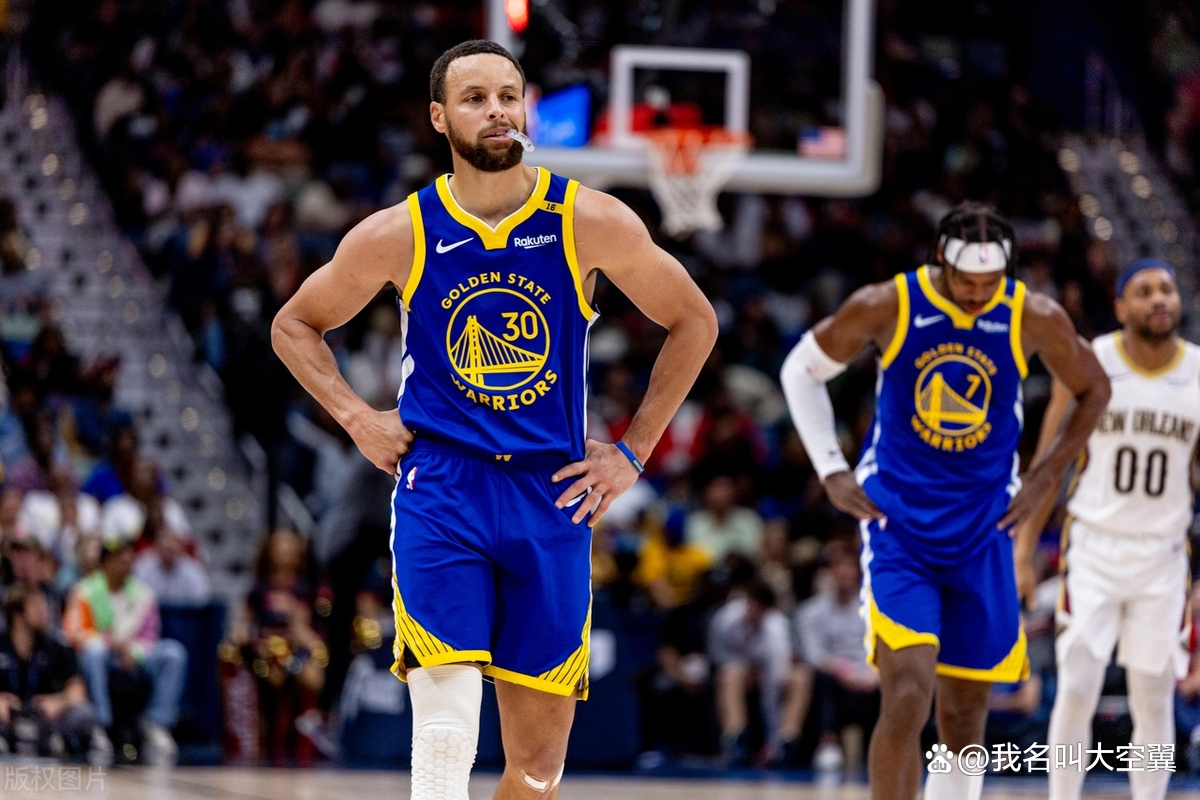  库里回归赛场，败北首场状态亮眼，C9观众沸腾！